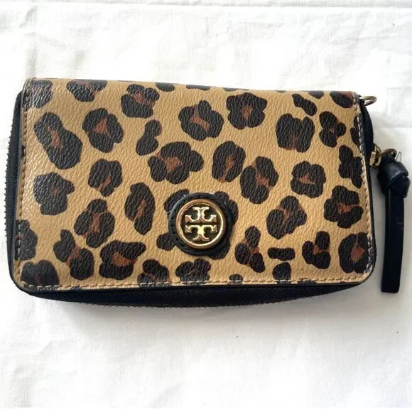 Tory Burch 6" Wallet Cheetah Leopard All OverPrint Zip Around Wallet Vintage Y2K - Picture 1 of 7